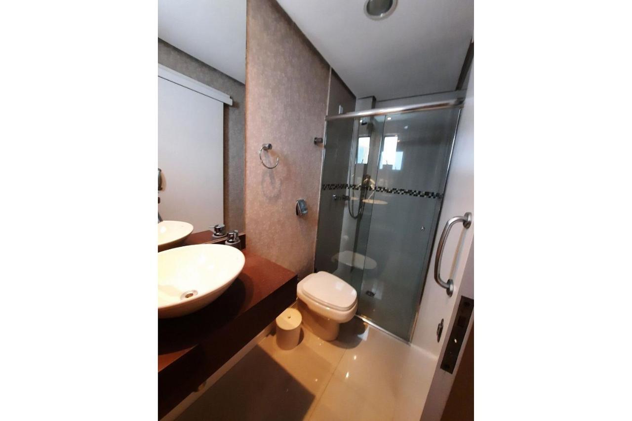 3 Suites Linda Vista Da Orla De Bc A 50M Da Praia - Somente Familiares บัลเนอาริโอ กังโบริว ภายนอก รูปภาพ