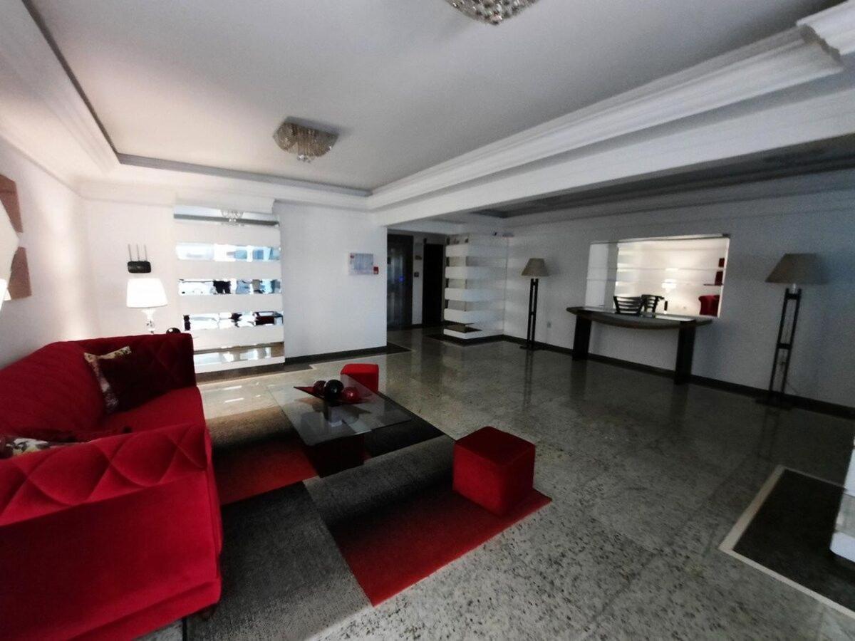 3 Suites Linda Vista Da Orla De Bc A 50M Da Praia - Somente Familiares บัลเนอาริโอ กังโบริว ภายนอก รูปภาพ