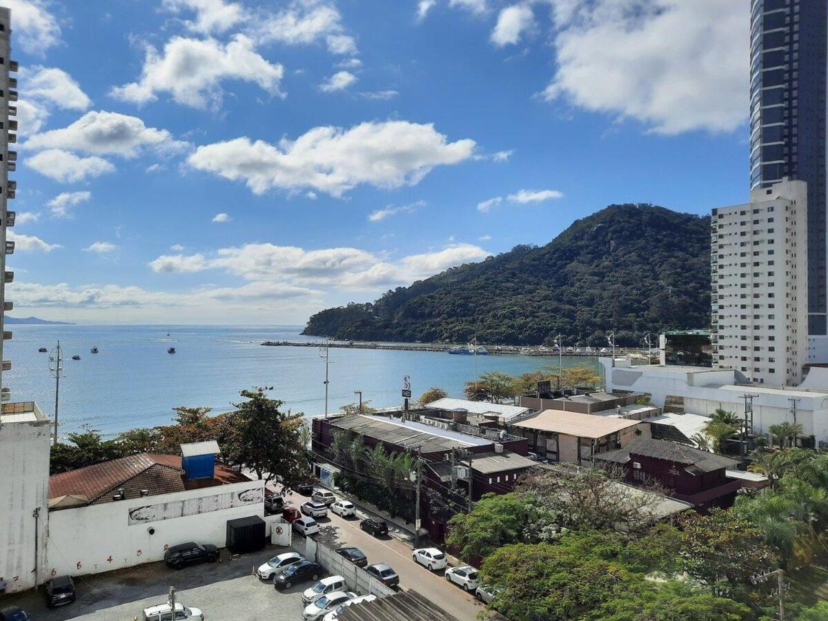 3 Suites Linda Vista Da Orla De Bc A 50M Da Praia - Somente Familiares บัลเนอาริโอ กังโบริว ภายนอก รูปภาพ