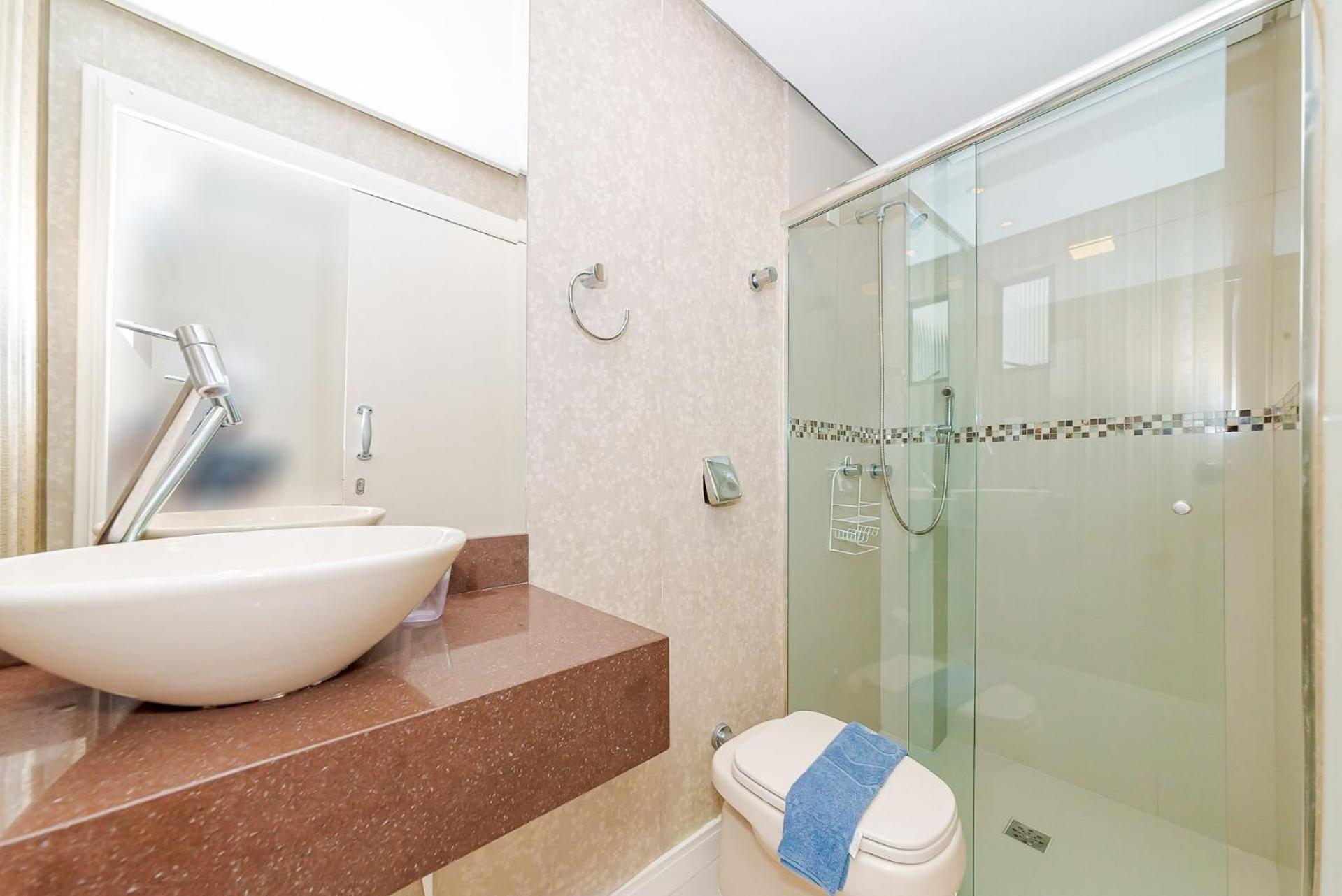 3 Suites Linda Vista Da Orla De Bc A 50M Da Praia - Somente Familiares บัลเนอาริโอ กังโบริว ภายนอก รูปภาพ